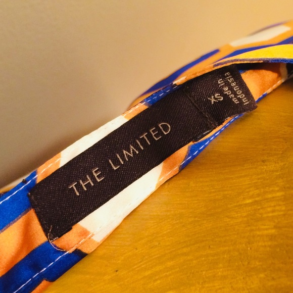 THE LIMITED Geo Blouse - XS - Picture 9 of 11